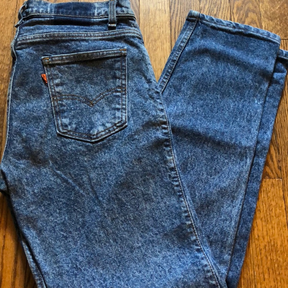 Vintage Levis orange tab jeans 32x32. Acid wash